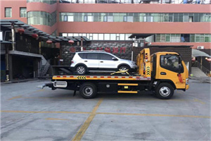 云浮汽车紧急补胎换胎救援